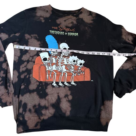 The Simpsons Treehouse of Horror Bleached Skeleton Family Sweatshirt XS - Picture 5 of 6